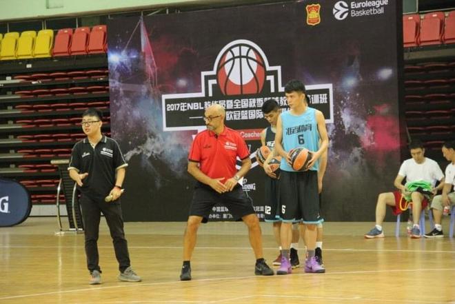 更体现在牵 更体现在牵