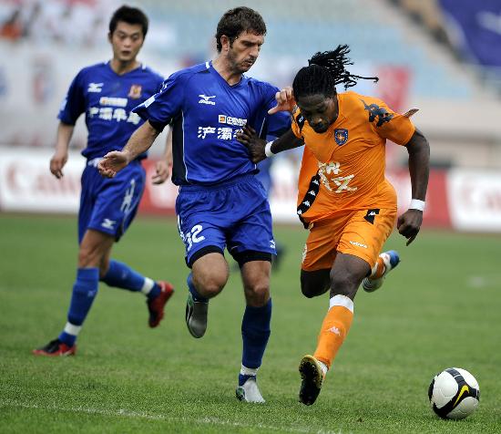 零售与演艺 零售与演艺